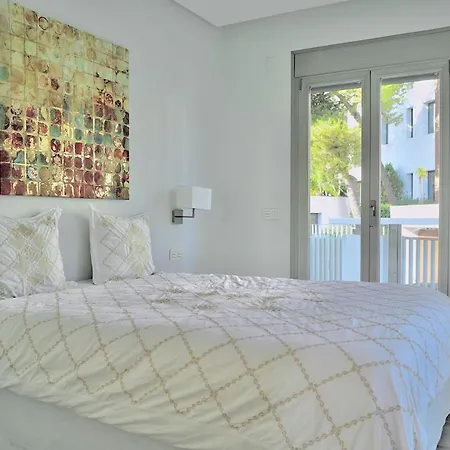 Casa vacanze Golden Mile Townhouse, Pool & Sea Views